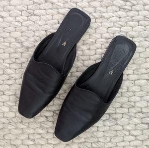 L'Intervalle Leather Loafers